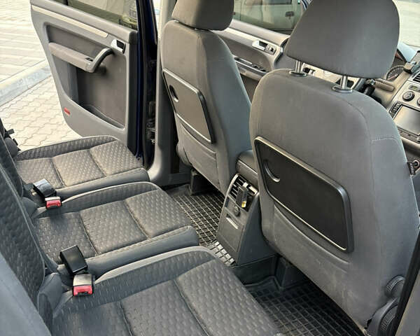 Синій Фольксваген Туран, об'ємом двигуна 1.97 л та пробігом 393 тис. км за 7300 $, фото 10 на Automoto.ua