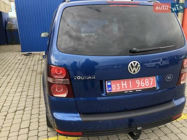 Синий Фольксваген Туран, объемом двигателя 1.6 л и пробегом 209 тыс. км за 7598 $, фото 8 на Automoto.ua
