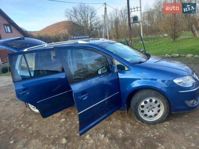 Синий Фольксваген Туран, объемом двигателя 1.9 л и пробегом 289 тыс. км за 8100 $, фото 20 на Automoto.ua