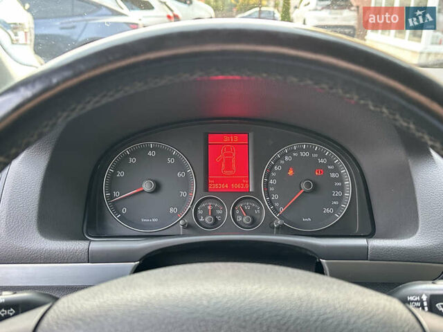 Синий Фольксваген Туран, объемом двигателя 1.4 л и пробегом 229 тыс. км за 6500 $, фото 7 на Automoto.ua