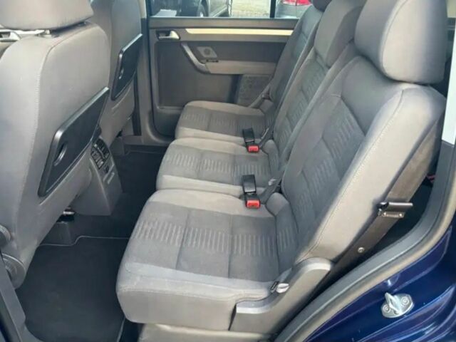 Синий Фольксваген Туран, объемом двигателя 2 л и пробегом 178 тыс. км за 2100 $, фото 10 на Automoto.ua