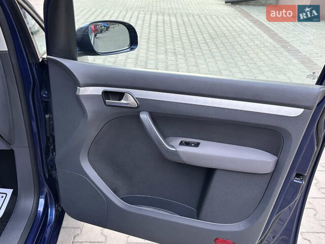 Синий Фольксваген Туран, объемом двигателя 1.4 л и пробегом 229 тыс. км за 6500 $, фото 12 на Automoto.ua