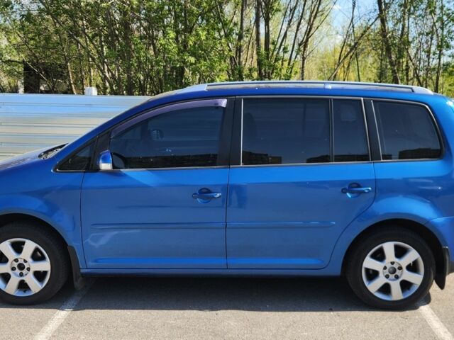 Синий Фольксваген Туран, объемом двигателя 1.9 л и пробегом 345 тыс. км за 7005 $, фото 10 на Automoto.ua