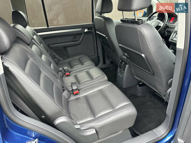 Синий Фольксваген Туран, объемом двигателя 1.4 л и пробегом 191 тыс. км за 7500 $, фото 25 на Automoto.ua