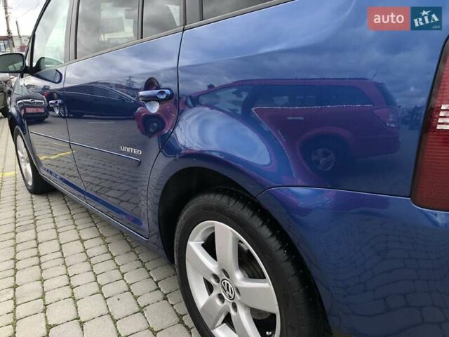 Синий Фольксваген Туран, объемом двигателя 1.6 л и пробегом 212 тыс. км за 7850 $, фото 24 на Automoto.ua