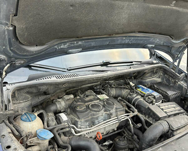 Синій Фольксваген Туран, об'ємом двигуна 1.97 л та пробігом 393 тис. км за 7300 $, фото 20 на Automoto.ua