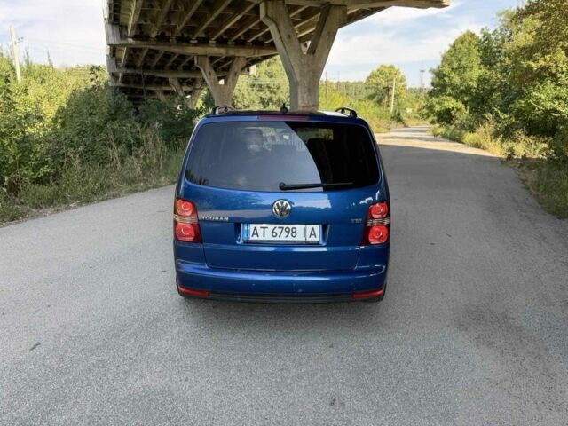 Синій Фольксваген Туран, об'ємом двигуна 1.4 л та пробігом 270 тис. км за 5999 $, фото 3 на Automoto.ua