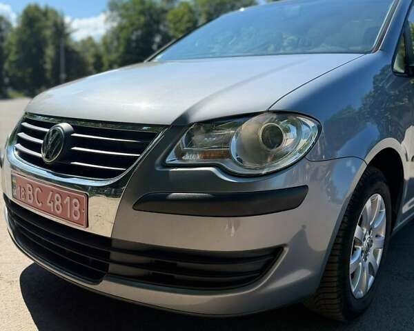 Синий Фольксваген Туран, объемом двигателя 1.9 л и пробегом 234 тыс. км за 9500 $, фото 30 на Automoto.ua