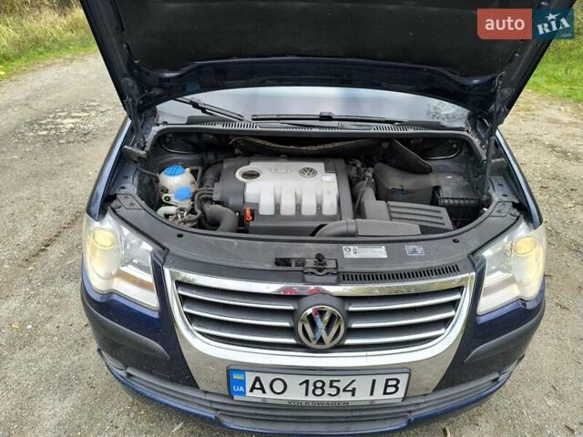Синий Фольксваген Туран, объемом двигателя 1.9 л и пробегом 266 тыс. км за 7500 $, фото 10 на Automoto.ua