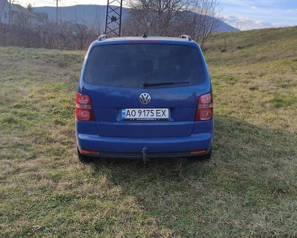Синий Фольксваген Туран, объемом двигателя 1.9 л и пробегом 330 тыс. км за 8400 $, фото 10 на Automoto.ua