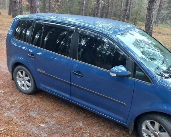 Синий Фольксваген Туран, объемом двигателя 1.6 л и пробегом 220 тыс. км за 7500 $, фото 15 на Automoto.ua