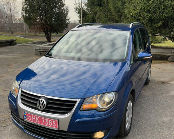 Синий Фольксваген Туран, объемом двигателя 1.4 л и пробегом 172 тыс. км за 8299 $, фото 4 на Automoto.ua