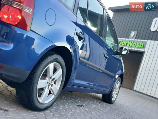 Синий Фольксваген Туран, объемом двигателя 1.4 л и пробегом 220 тыс. км за 7600 $, фото 17 на Automoto.ua