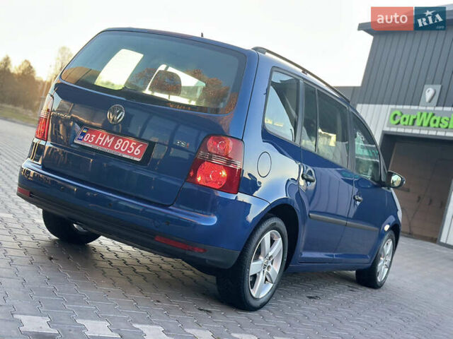 Синий Фольксваген Туран, объемом двигателя 1.4 л и пробегом 220 тыс. км за 7600 $, фото 12 на Automoto.ua