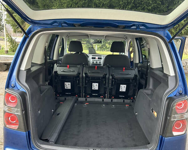 Синий Фольксваген Туран, объемом двигателя 1.4 л и пробегом 172 тыс. км за 8299 $, фото 42 на Automoto.ua