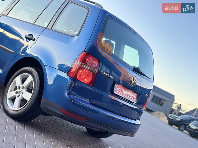 Синий Фольксваген Туран, объемом двигателя 1.4 л и пробегом 220 тыс. км за 7600 $, фото 9 на Automoto.ua