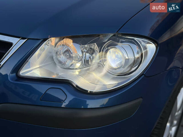 Синий Фольксваген Туран, объемом двигателя 1.4 л и пробегом 220 тыс. км за 7600 $, фото 28 на Automoto.ua