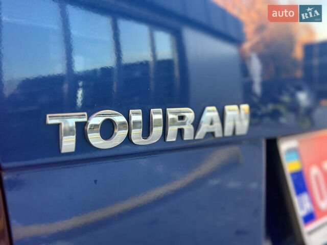Синий Фольксваген Туран, объемом двигателя 1.4 л и пробегом 220 тыс. км за 7600 $, фото 13 на Automoto.ua