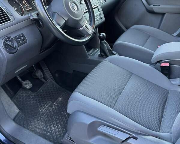 Синий Фольксваген Туран, объемом двигателя 1.6 л и пробегом 252 тыс. км за 8500 $, фото 15 на Automoto.ua