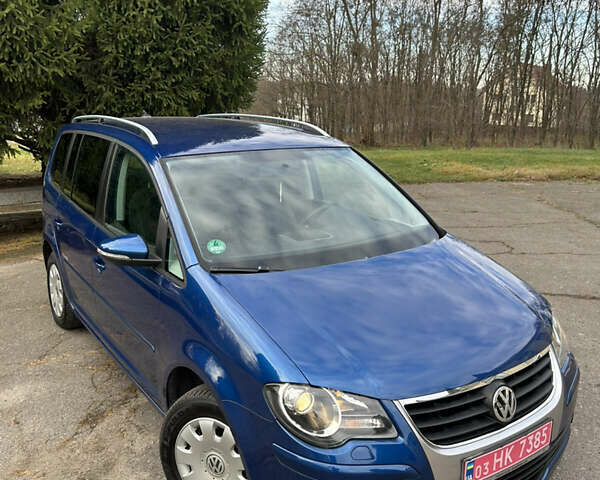 Синий Фольксваген Туран, объемом двигателя 1.4 л и пробегом 172 тыс. км за 8299 $, фото 17 на Automoto.ua