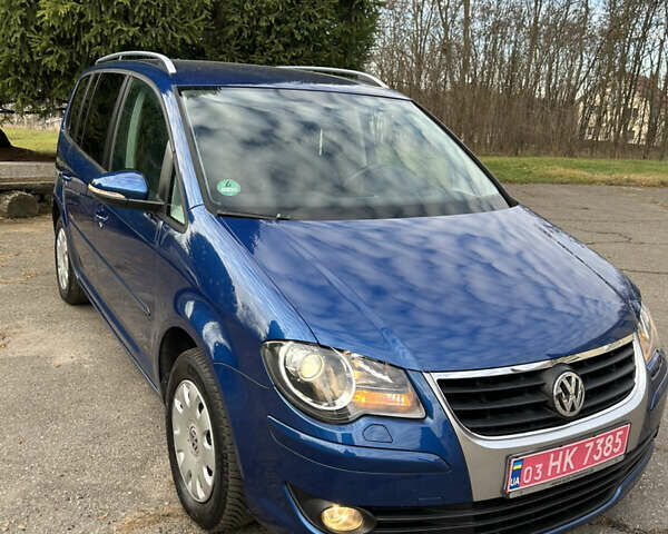 Синий Фольксваген Туран, объемом двигателя 1.4 л и пробегом 172 тыс. км за 8299 $, фото 3 на Automoto.ua