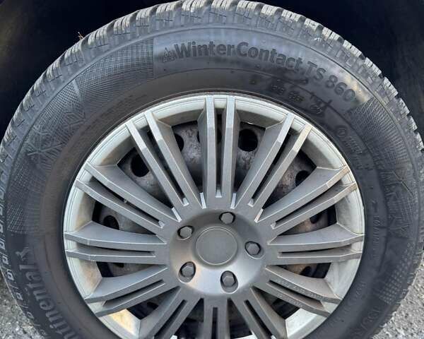 Синий Фольксваген Туран, объемом двигателя 1.6 л и пробегом 252 тыс. км за 8500 $, фото 35 на Automoto.ua