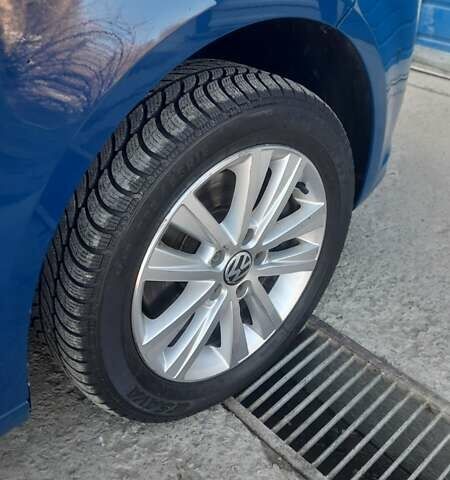 Синий Фольксваген Туран, объемом двигателя 1.97 л и пробегом 338 тыс. км за 10000 $, фото 27 на Automoto.ua