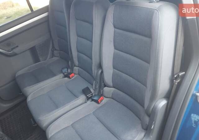 Синий Фольксваген Туран, объемом двигателя 1.97 л и пробегом 338 тыс. км за 10000 $, фото 17 на Automoto.ua