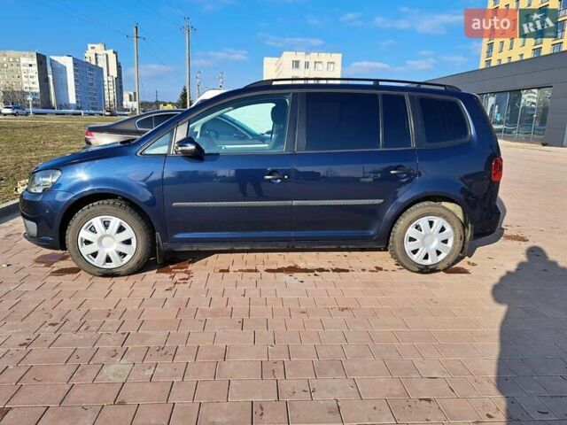 Синий Фольксваген Туран, объемом двигателя 1.6 л и пробегом 284 тыс. км за 9500 $, фото 9 на Automoto.ua