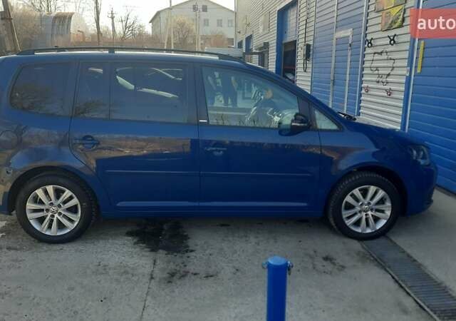 Синий Фольксваген Туран, объемом двигателя 1.97 л и пробегом 338 тыс. км за 10000 $, фото 1 на Automoto.ua