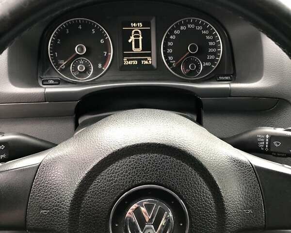 Синій Фольксваген Туран, об'ємом двигуна 1.39 л та пробігом 225 тис. км за 8500 $, фото 12 на Automoto.ua