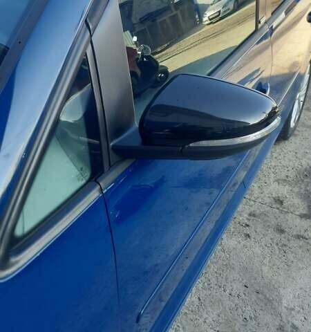 Синий Фольксваген Туран, объемом двигателя 1.97 л и пробегом 338 тыс. км за 10000 $, фото 12 на Automoto.ua