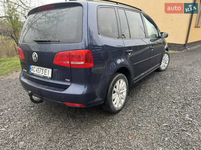 Синій Фольксваген Туран, об'ємом двигуна 1.6 л та пробігом 286 тис. км за 10600 $, фото 2 на Automoto.ua