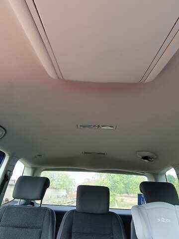 Синий Фольксваген Туран, объемом двигателя 1.6 л и пробегом 256 тыс. км за 9400 $, фото 30 на Automoto.ua