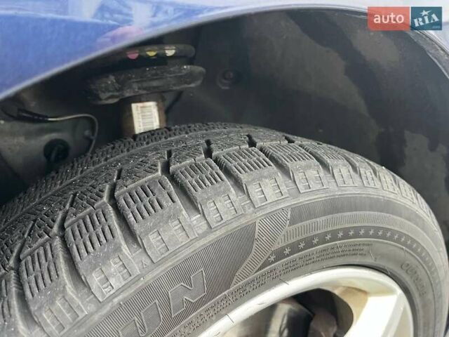 Синій Фольксваген Туран, об'ємом двигуна 1.2 л та пробігом 216 тис. км за 9500 $, фото 20 на Automoto.ua