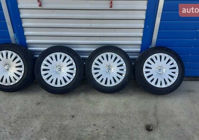 Синий Фольксваген Туран, объемом двигателя 1.97 л и пробегом 338 тыс. км за 10000 $, фото 43 на Automoto.ua