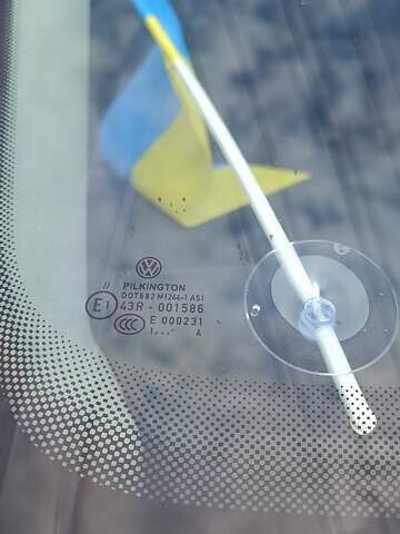 Синий Фольксваген Туран, объемом двигателя 1.6 л и пробегом 256 тыс. км за 9400 $, фото 14 на Automoto.ua