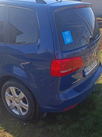 Синий Фольксваген Туран, объемом двигателя 1.6 л и пробегом 256 тыс. км за 9400 $, фото 6 на Automoto.ua