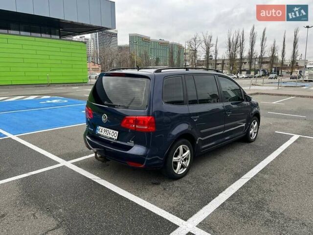 Синій Фольксваген Туран, об'ємом двигуна 1.2 л та пробігом 216 тис. км за 9500 $, фото 4 на Automoto.ua