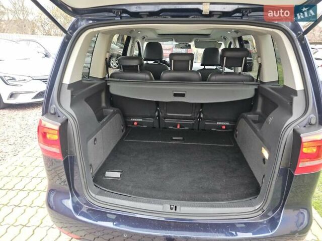 Синий Фольксваген Туран, объемом двигателя 1.6 л и пробегом 252 тыс. км за 11850 $, фото 27 на Automoto.ua