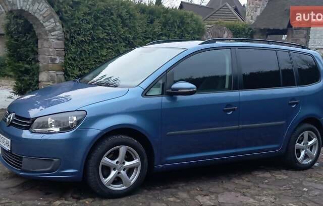Синий Фольксваген Туран, объемом двигателя 1.2 л и пробегом 160 тыс. км за 7650 $, фото 7 на Automoto.ua