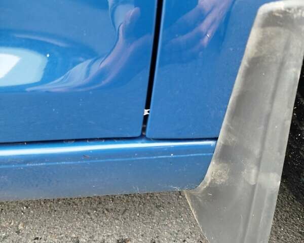 Синий Фольксваген Туран, объемом двигателя 2 л и пробегом 292 тыс. км за 11700 $, фото 9 на Automoto.ua