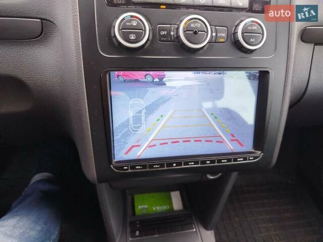 Синий Фольксваген Туран, объемом двигателя 2 л и пробегом 292 тыс. км за 11700 $, фото 16 на Automoto.ua