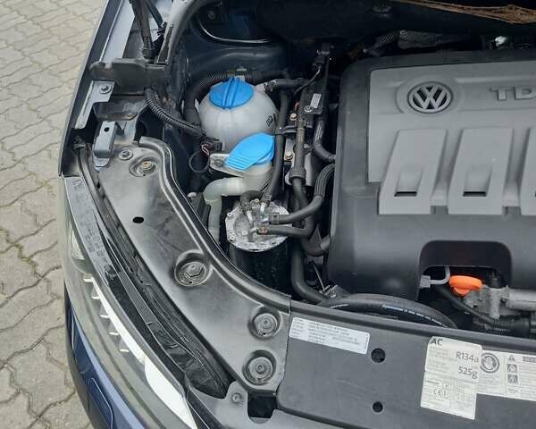 Синий Фольксваген Туран, объемом двигателя 1.97 л и пробегом 266 тыс. км за 12700 $, фото 23 на Automoto.ua