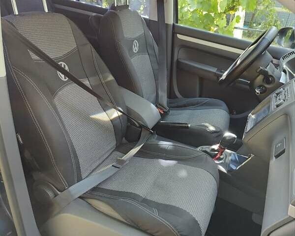 Синий Фольксваген Туран, объемом двигателя 1.4 л и пробегом 154 тыс. км за 10700 $, фото 6 на Automoto.ua