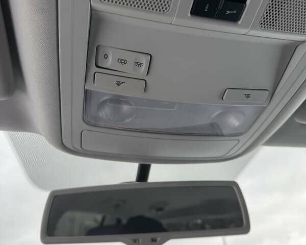 Синий Фольксваген Туран, объемом двигателя 2 л и пробегом 248 тыс. км за 12700 $, фото 18 на Automoto.ua