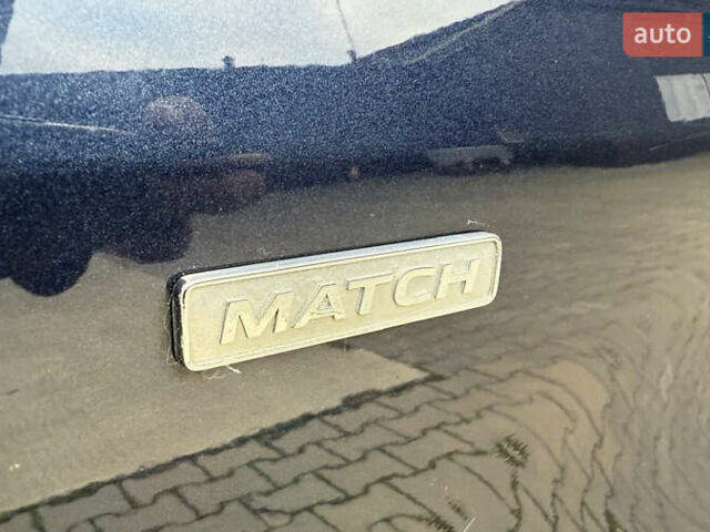 Синий Фольксваген Туран, объемом двигателя 2 л и пробегом 278 тыс. км за 11600 $, фото 5 на Automoto.ua