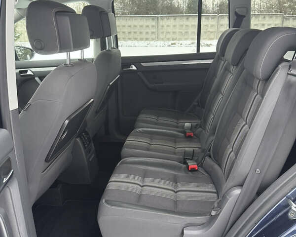 Синий Фольксваген Туран, объемом двигателя 2 л и пробегом 248 тыс. км за 12700 $, фото 21 на Automoto.ua