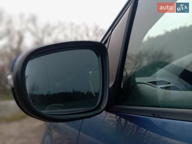 Синий Фольксваген Туран, объемом двигателя 1.2 л и пробегом 160 тыс. км за 7650 $, фото 21 на Automoto.ua