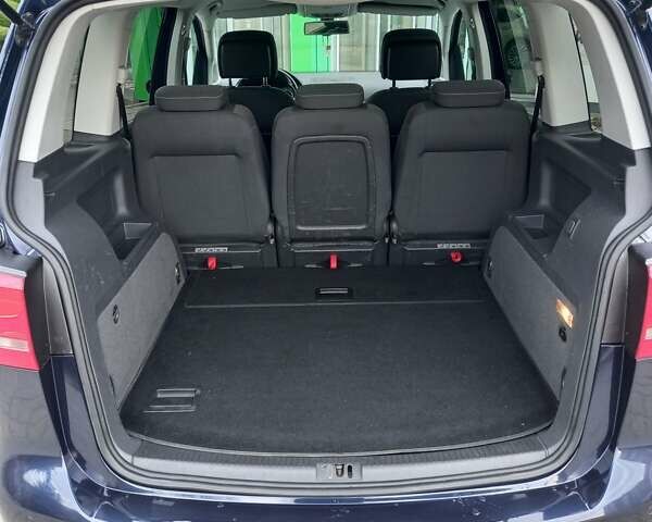 Синий Фольксваген Туран, объемом двигателя 1.97 л и пробегом 266 тыс. км за 12700 $, фото 20 на Automoto.ua